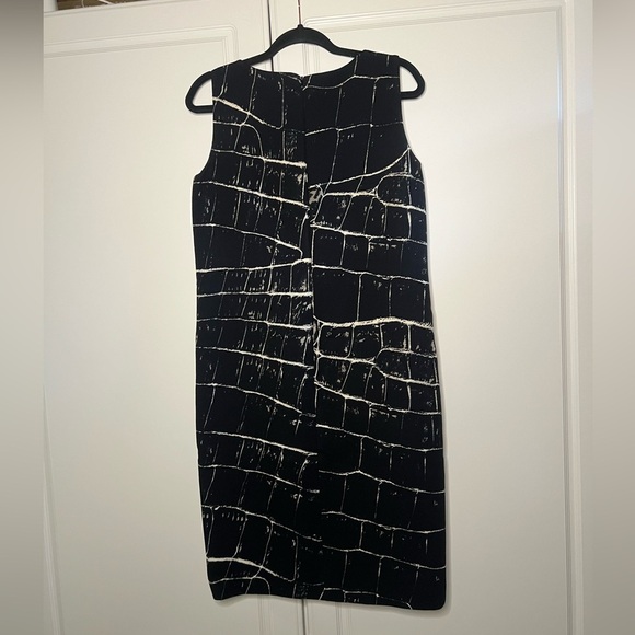 Max Mara 100%Virgin Wool Crocodile Print Shift Dress - Picture 8 of 12